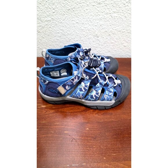 Keen Kids Newport H2 Blue Camo Closed Toe Sandals Adjustable Hook & Loop Strap S - Picture 3 of 9